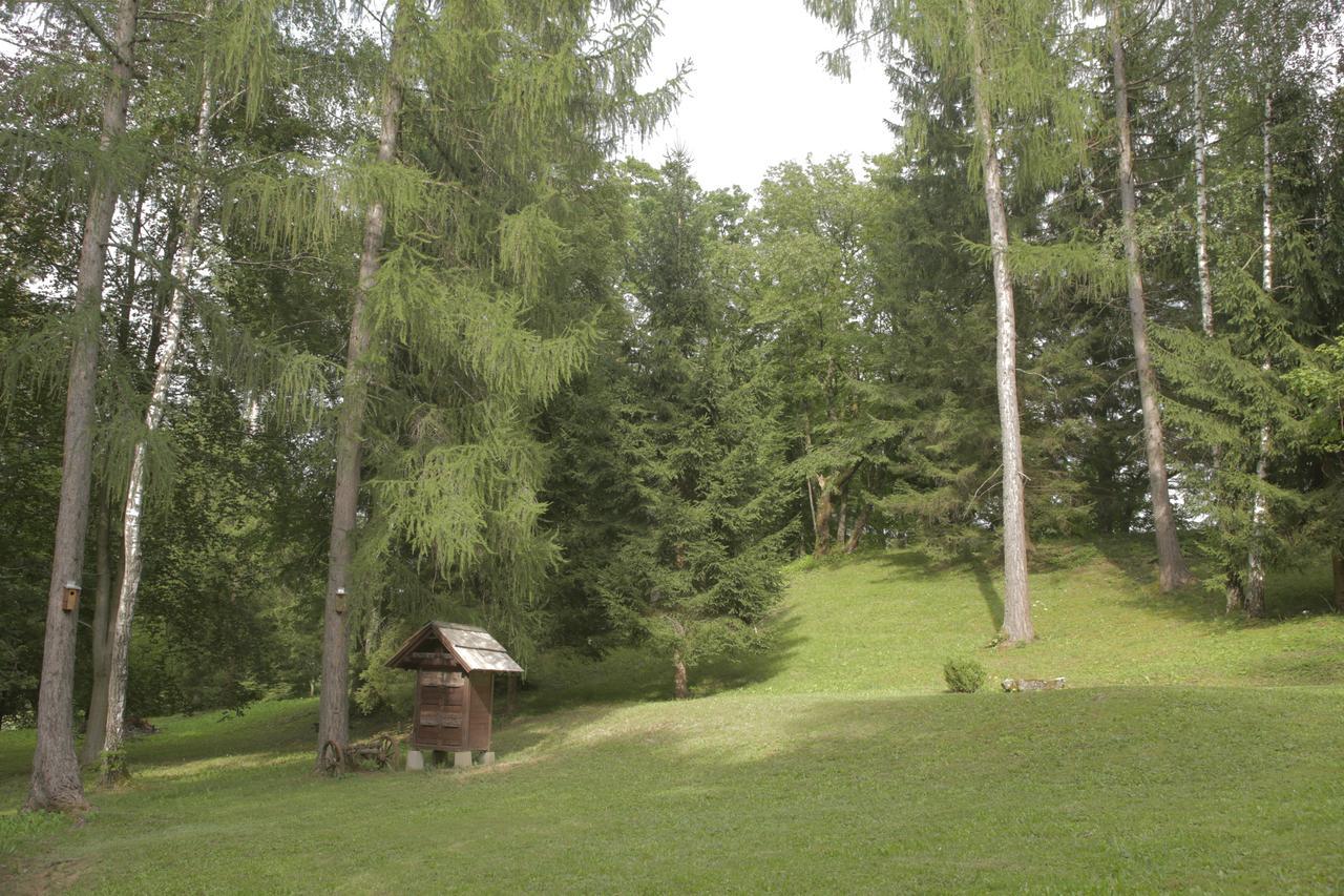 Holiday House Macesen Bledcottage Bagian luar foto